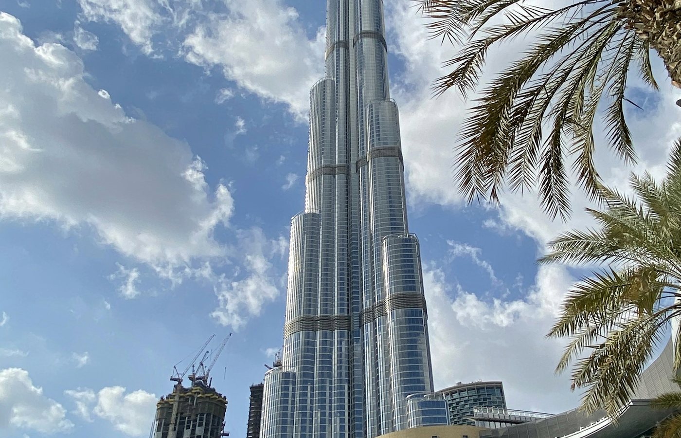 Dubai parking and street scene